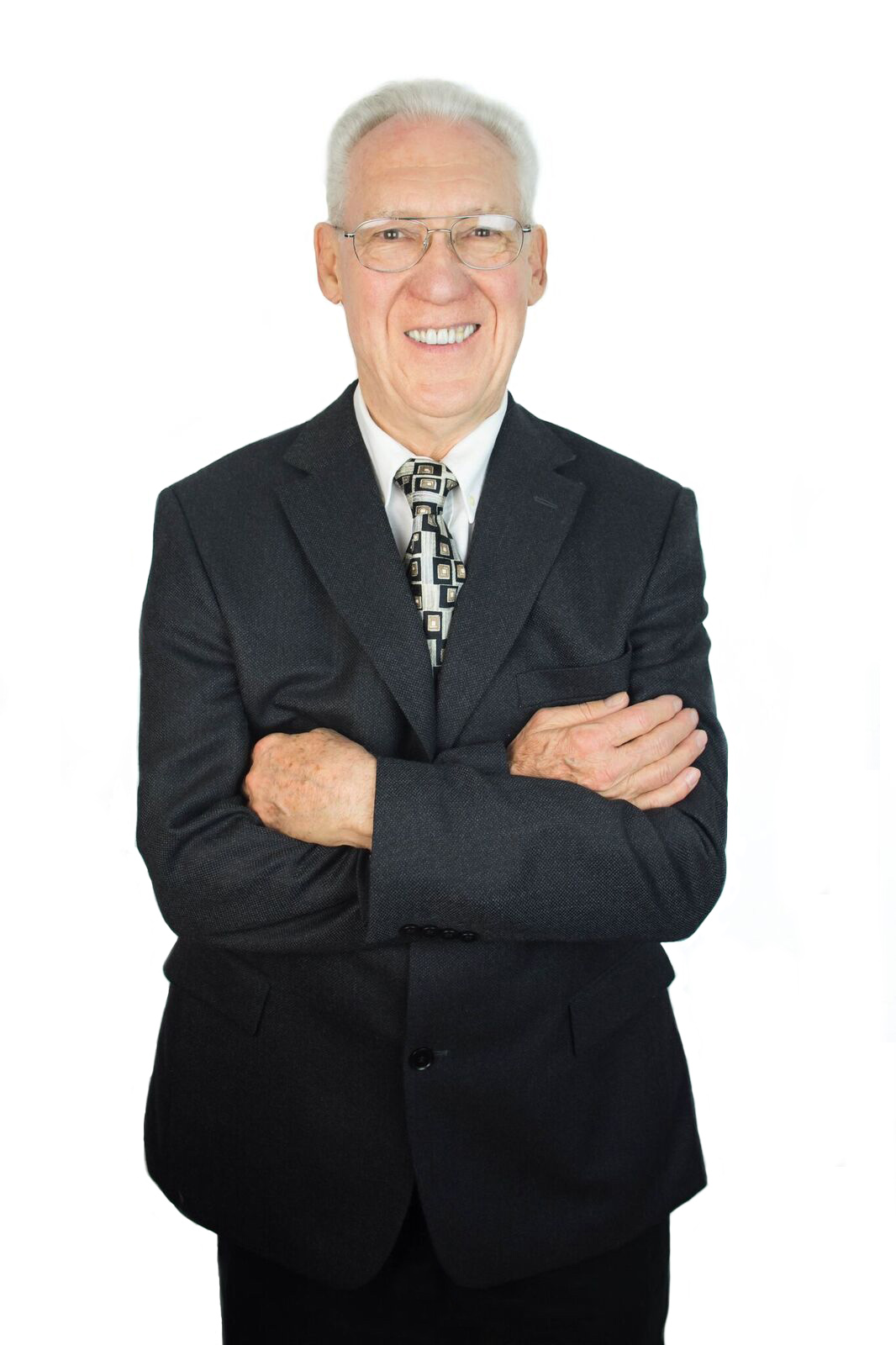 Serene_Headshot-Aura