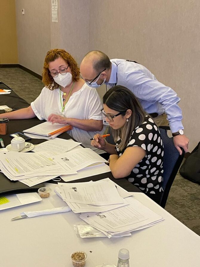 4078C989-3581-4540-8CDA-DB4A9831E7A9