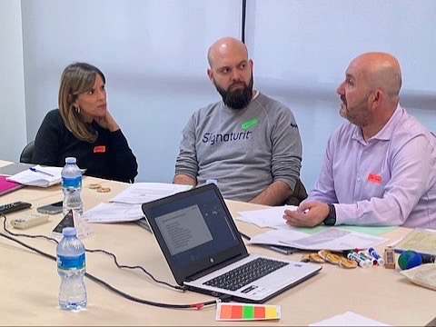 4234812C-79C6-4991-8377-AA6570EB78AF