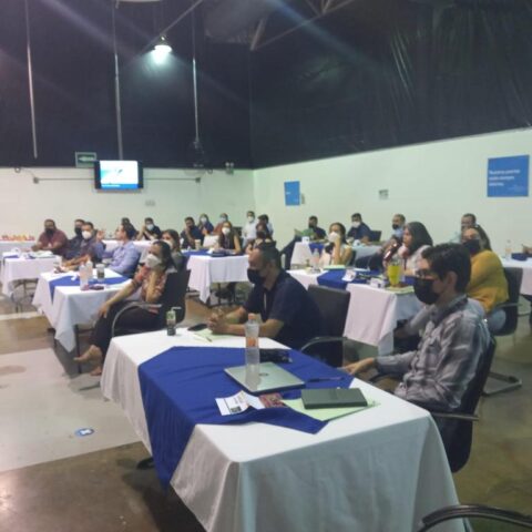 DBBD52B3-38A5-456A-9DDF-B19ECE619C02